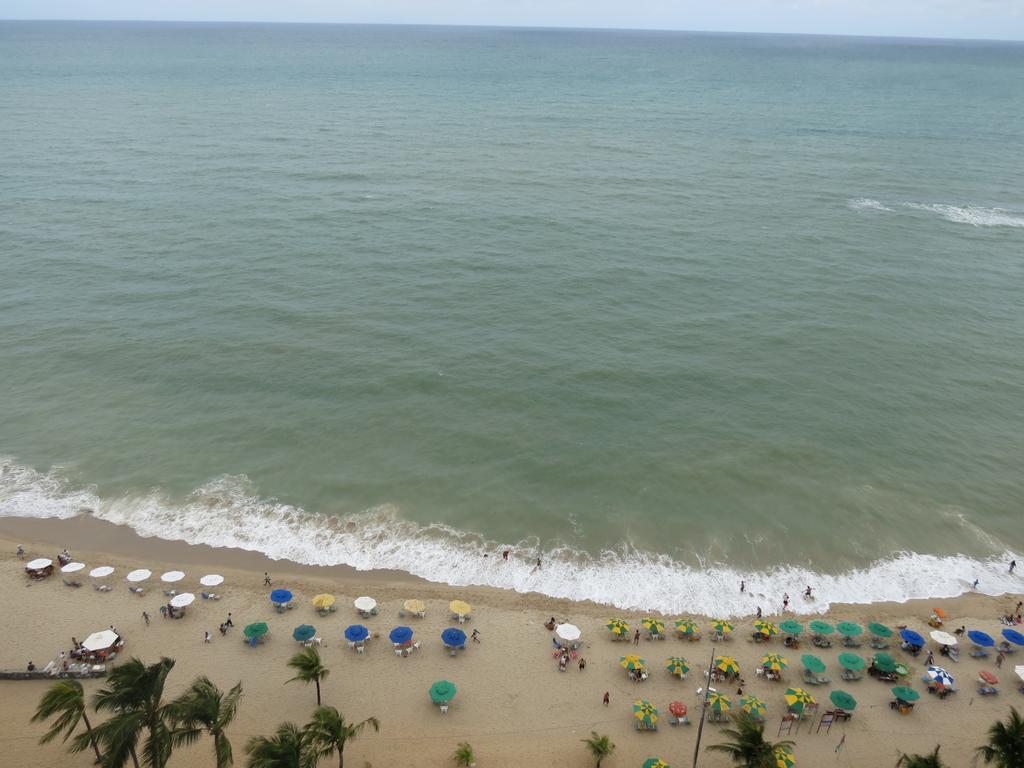 Caesar Tower Residence Beach Ресифи Екстериор снимка