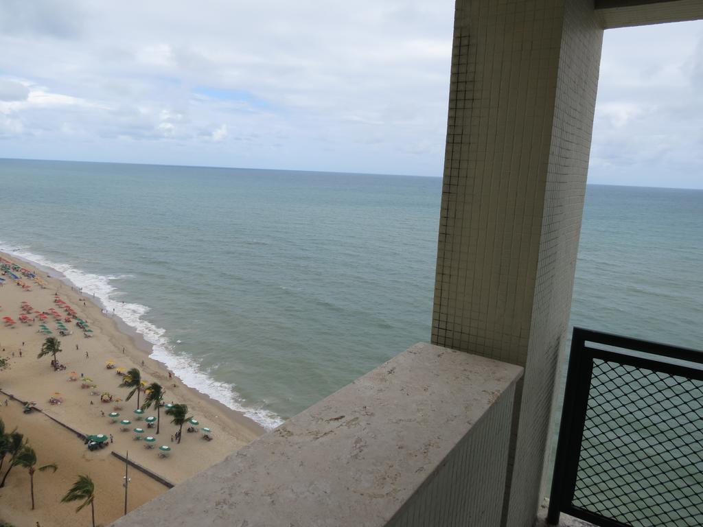Caesar Tower Residence Beach Ресифи Екстериор снимка