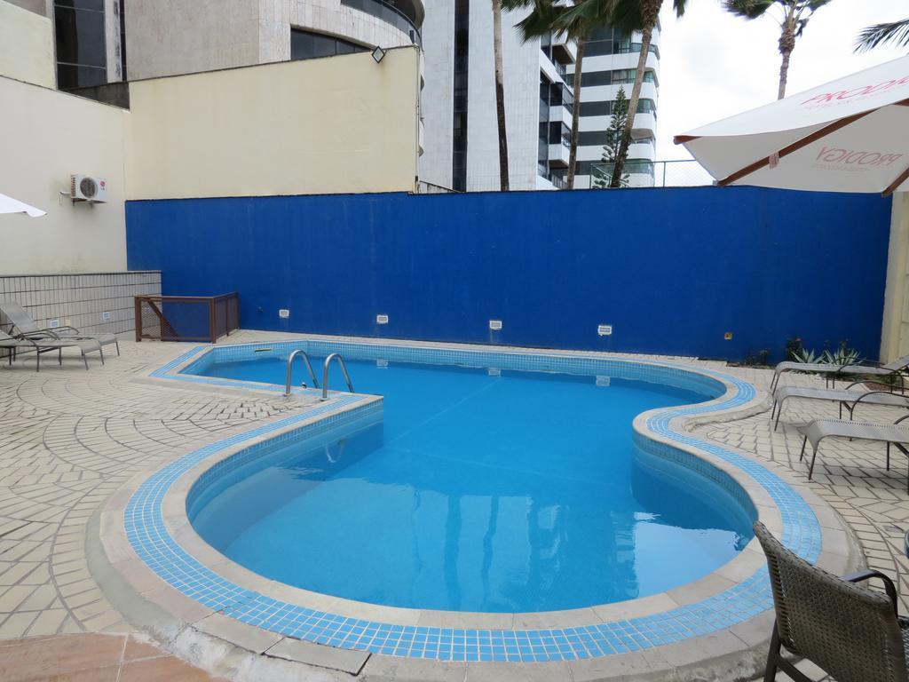 Caesar Tower Residence Beach Ресифи Екстериор снимка