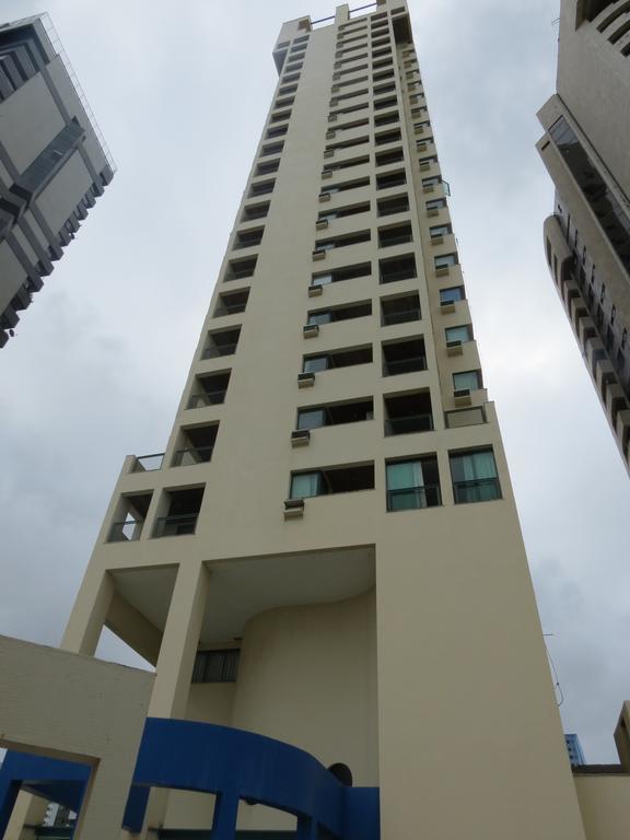 Caesar Tower Residence Beach Ресифи Екстериор снимка